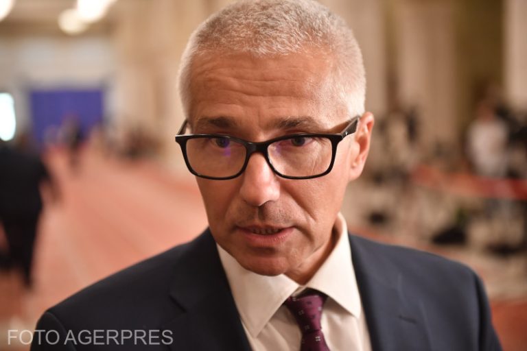 Ministrul justiției, Radu Marinescu, va organiza o întâlnire de lucru cu șefii din justiție, liderii avocaților, notarilor și grefierilor