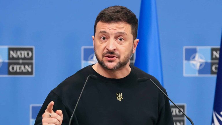 Zelenski afirmă că speră să discute curând cu Trump despre sancțiunile împotriva Rusiei